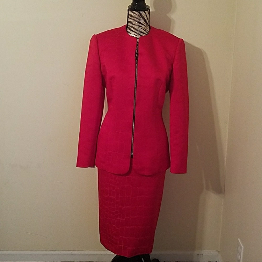 Anne Crimmins for UMI COLLECTIONS SILK Suit
