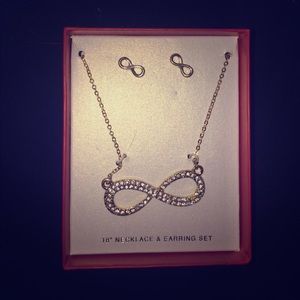 Infinity Necklace & Earrings !