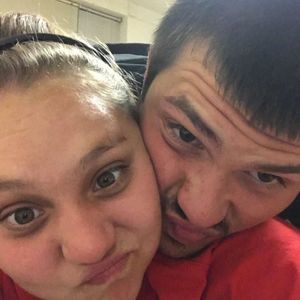 Meet your Posher, Dezrae