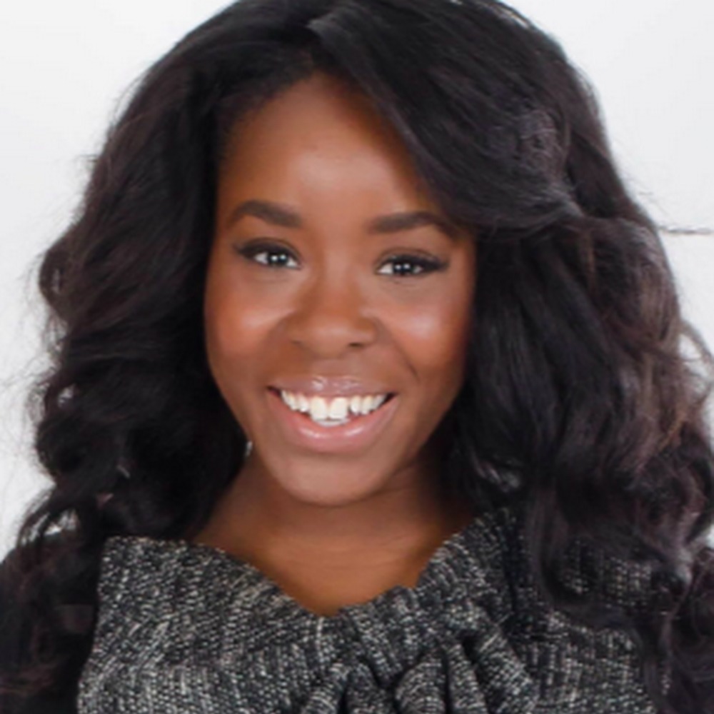Meet your Posher, Lassandra