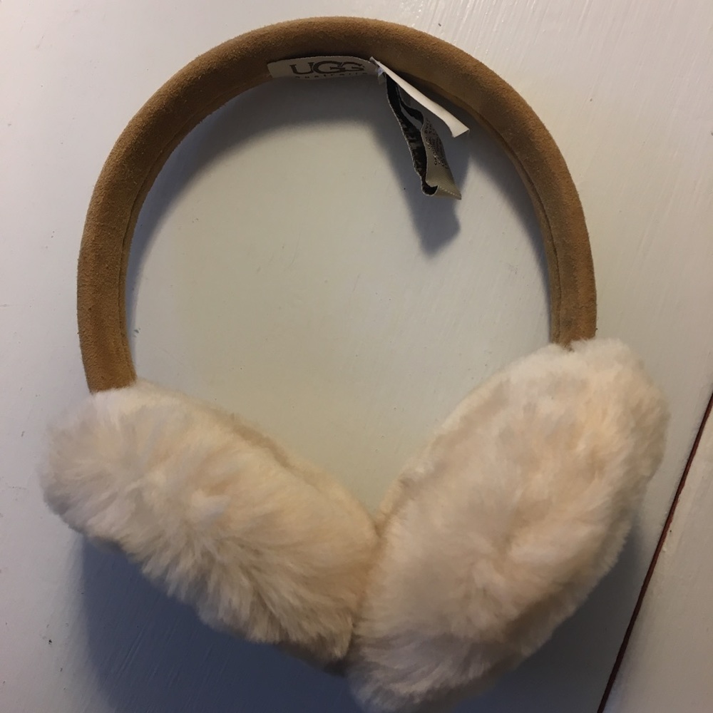 UGG classic shearling earmuffs