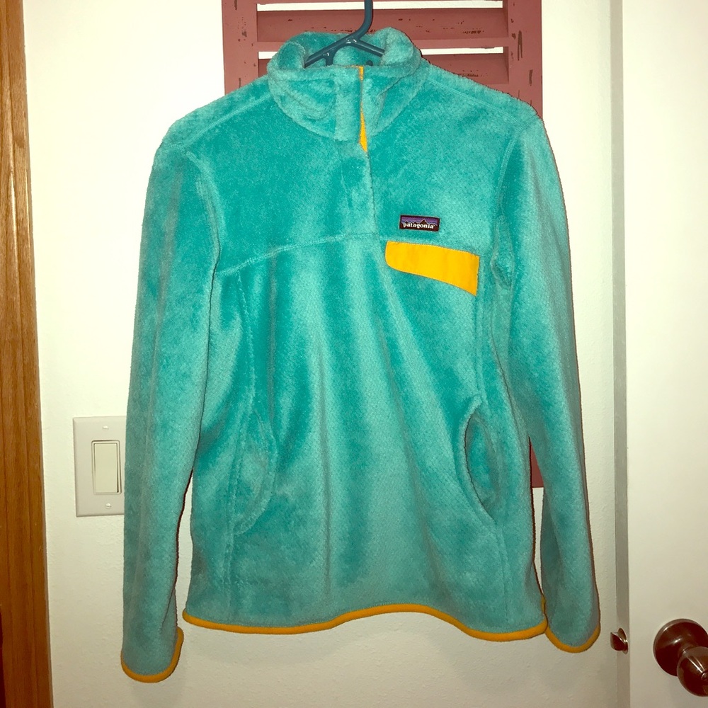 Patagonia Pullover!
