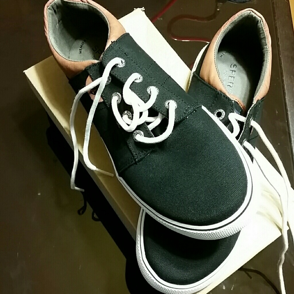🔥SOLD🔥Sperry shoes