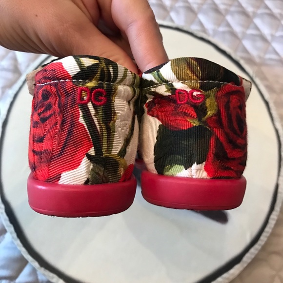 ‼️SOLD ‼️Like new Dolce and Gabbana - Picture 3 of 6