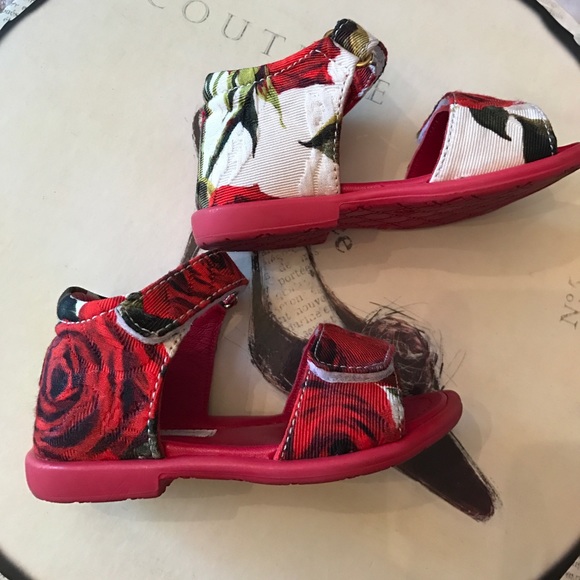 ‼️SOLD ‼️Like new Dolce and Gabbana - Picture 2 of 6