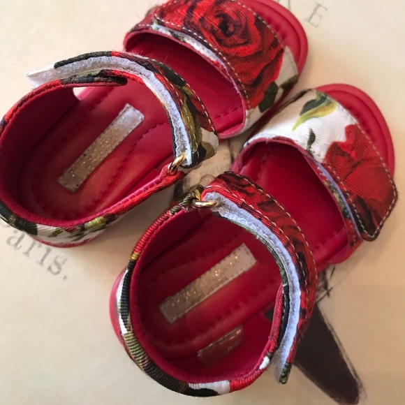 ‼️SOLD ‼️Like new Dolce and Gabbana - Picture 6 of 6