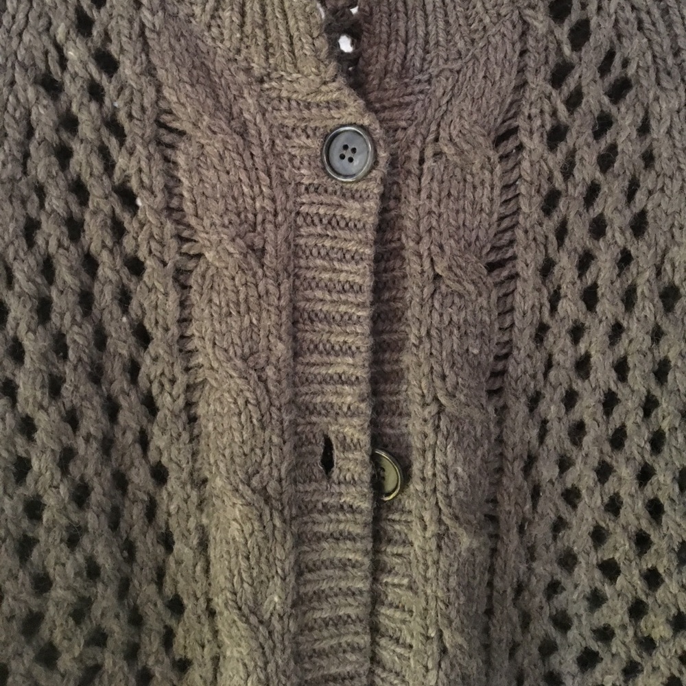 Joie sweater size L