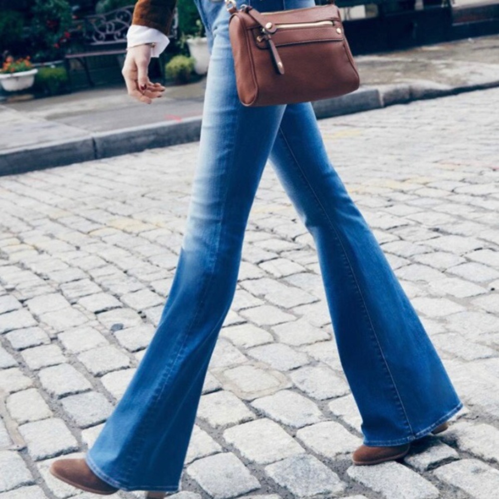 NWOT Articles of Society Paige Joes Flare Jeans 25