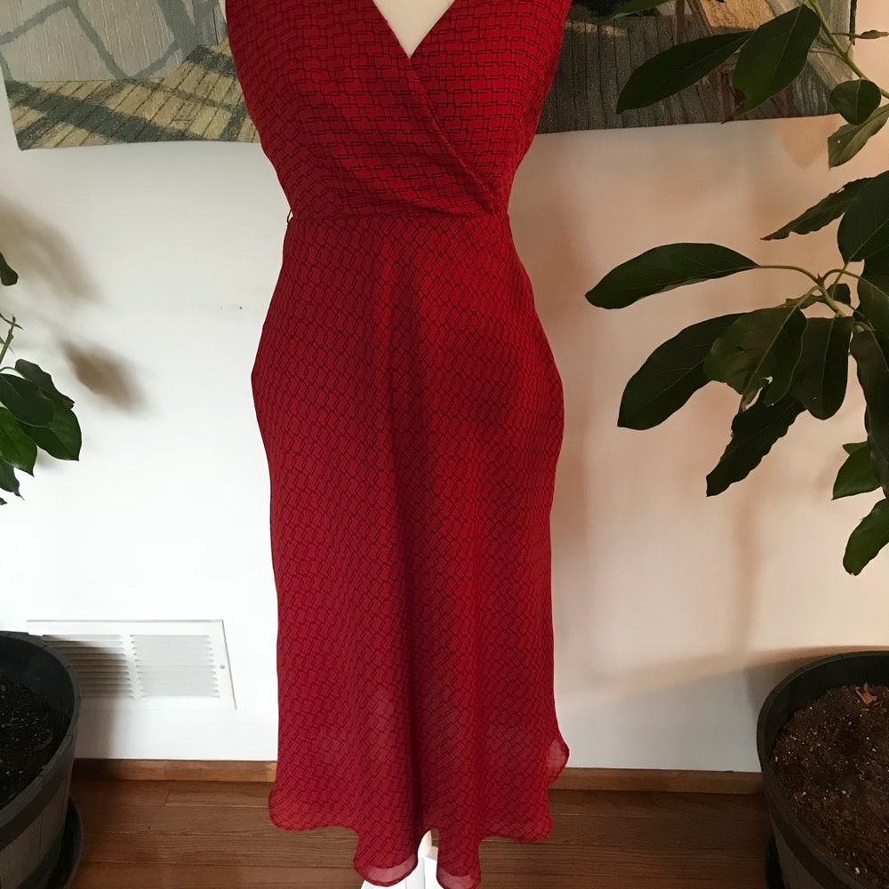 Ann Taylor Loft size 2 Red and Black Dress