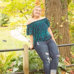 Meet your Posher, Shay