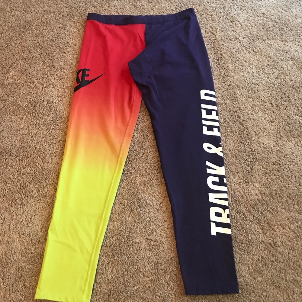Nike leggings