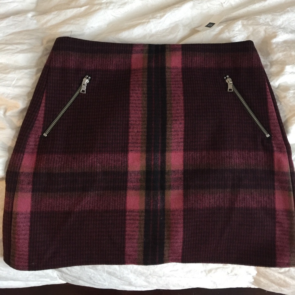 Beautiful plaid skirt