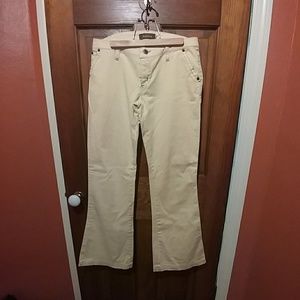 Pale yellow Bella Dahl jeans