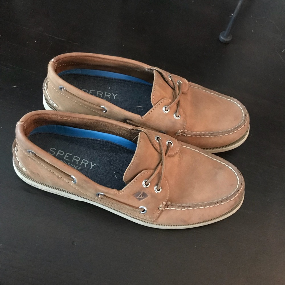 Men’s Sperrys size 9