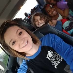 Meet your Posher, Kayla