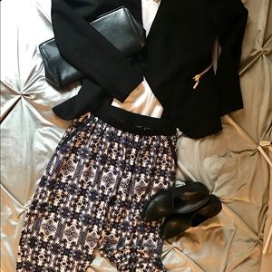 Harlow & Graham Harem Pants - Pockets & Classy💫