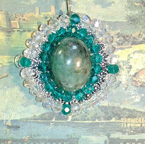 #0167 Emerald Gemstone Pendant - Picture 3 of 3