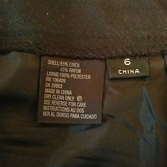 Tahari 3 piece suit - Picture 7 of 7