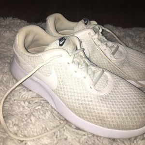 White Nike Tanjun Shoes