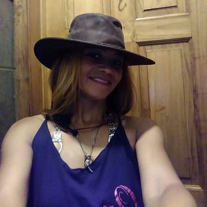 Meet your Posher, Lakeicha