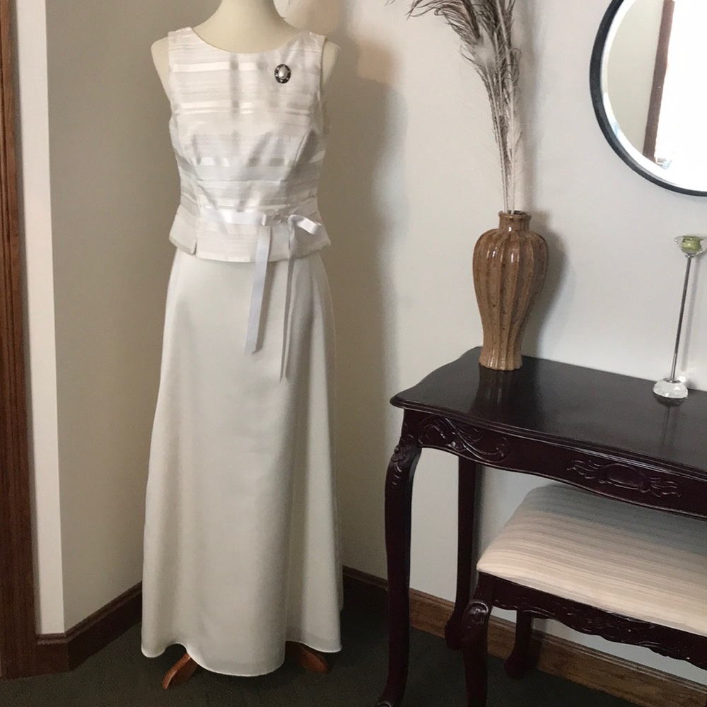 JS Collection Petite Formal 2 pc.