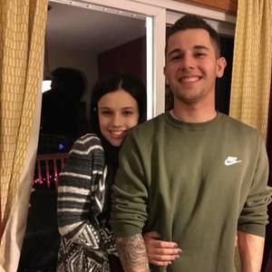 Meet your Posher, Anni