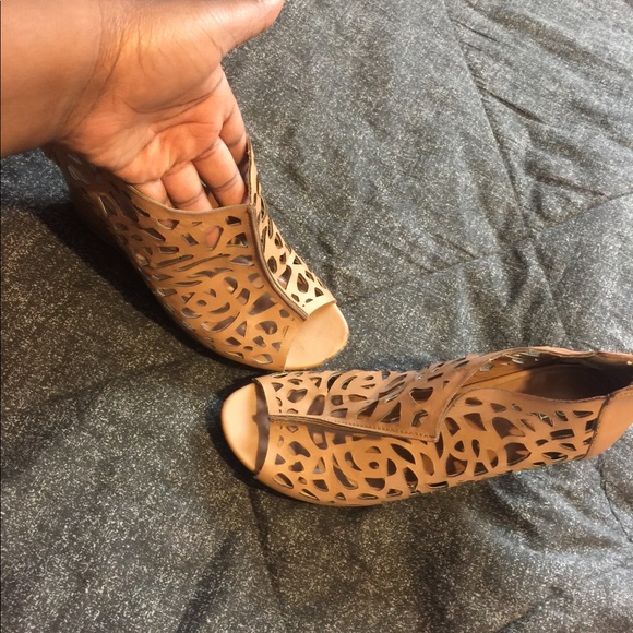 Nude Wedge Heels - Picture 2 of 4