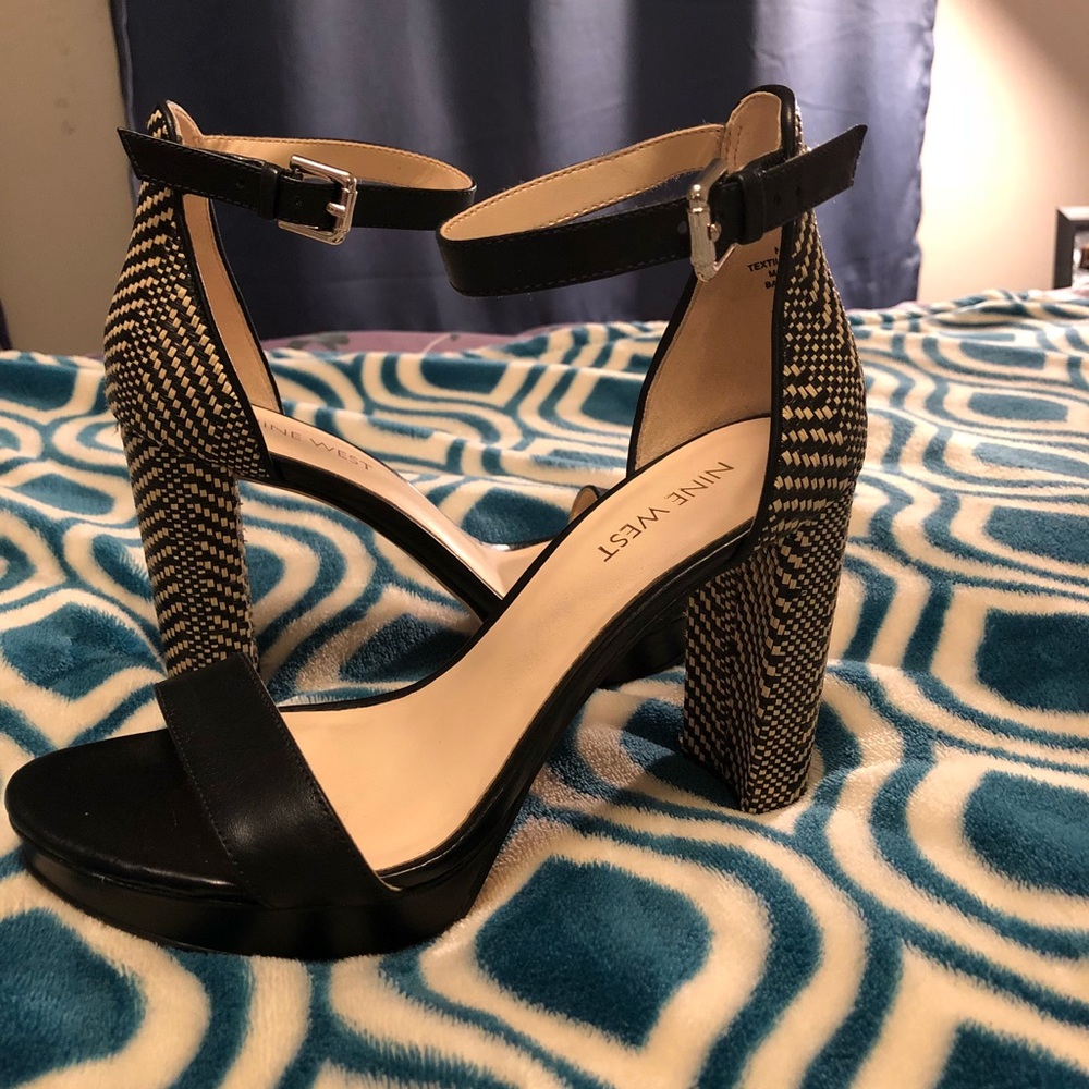 NINE WEST Open toed Block Heel Sandals