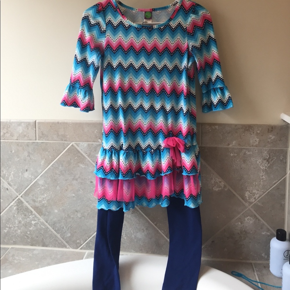 Dollie and Me shirt and leggings