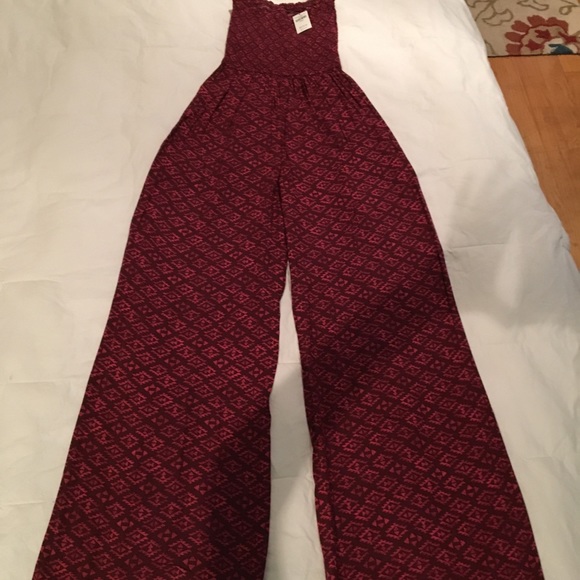 ⚡️SALE⚡️🎄🎁NWT Hollister Jumpsuit - Picture 2 of 5
