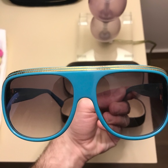 LV sunglasses - Picture 6 of 8