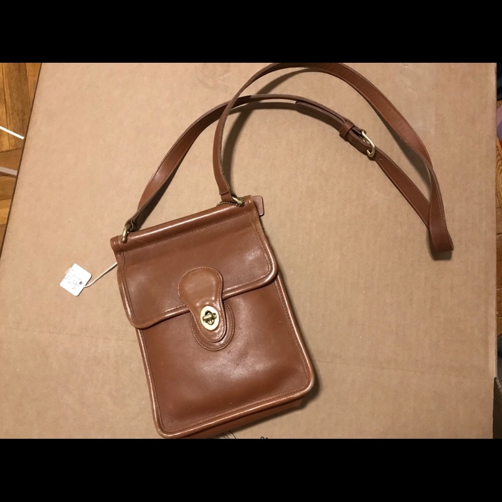 Vintage Coach shoulder bag
