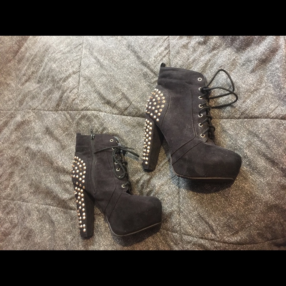 Cute black booties.      Black Friday Deal!!