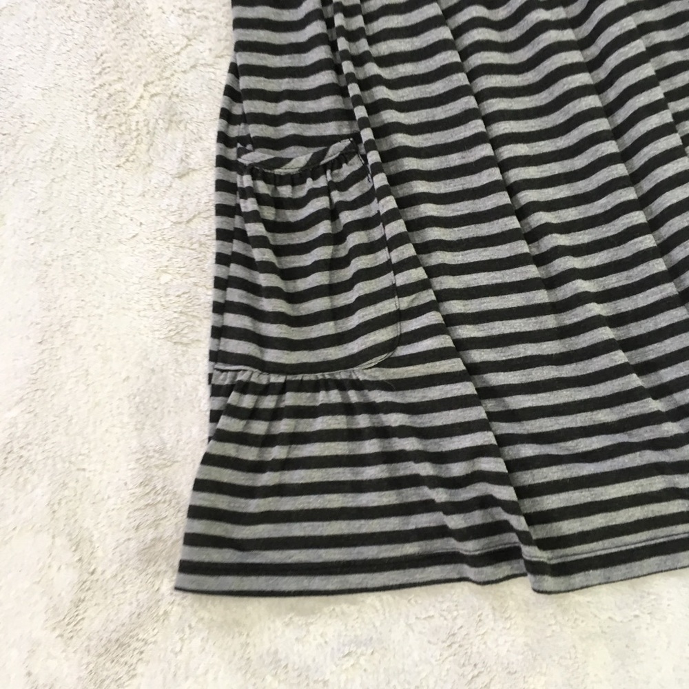 Forever 21 black & gray striped dress - Size Small - Picture 6 of 8
