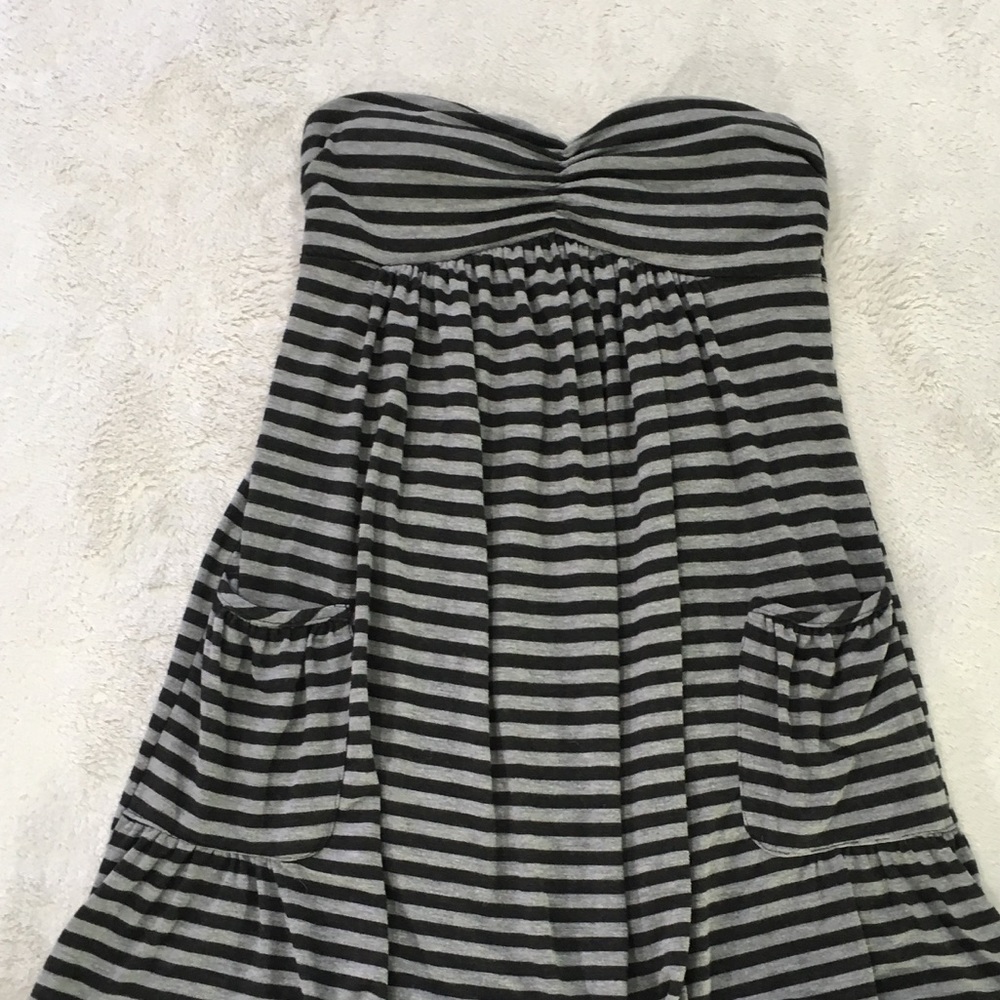 Forever 21 black & gray striped dress - Size Small - Picture 5 of 8