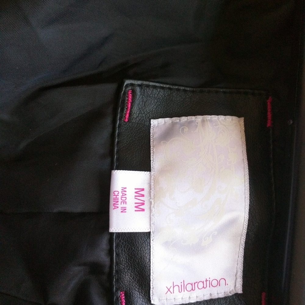 Jacket - Picture 3 of 4