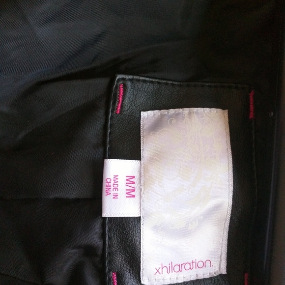 Jacket - Picture 3 of 4