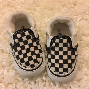 Baby VANS checkerboard!