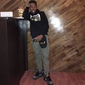 Meet your Posher, Cartier