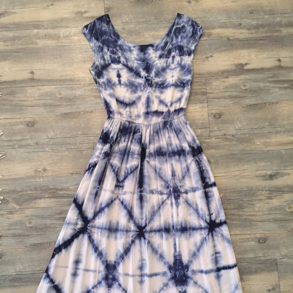 The Odells Skyscape Maxi Dress
