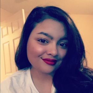 Meet your Posher, Jocelyne