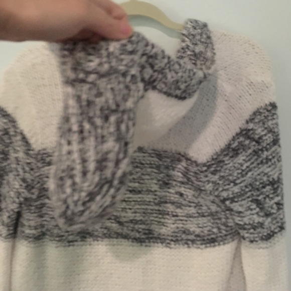 mk sweater - Picture 4 of 8