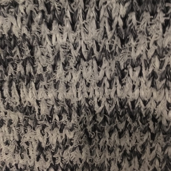 mk sweater - Picture 5 of 8