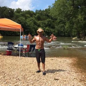 Meet your Posher, Josh