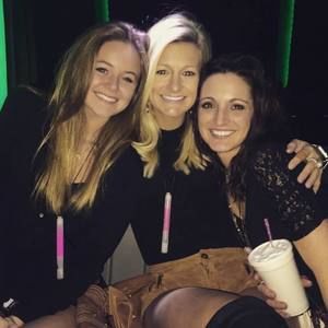 Meet your Posher, Britni