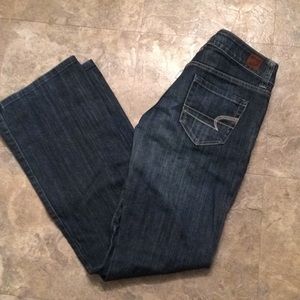 American eagle size 4R favorite boyfriend fit