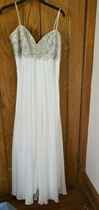 Davids Bridal Empire Wedding Dress 14