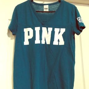 Pink boyfriend fit tee in good used condition