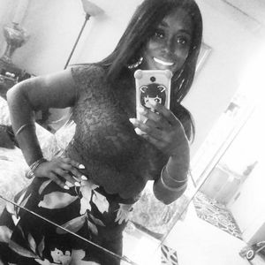 Meet your Posher, Latisha