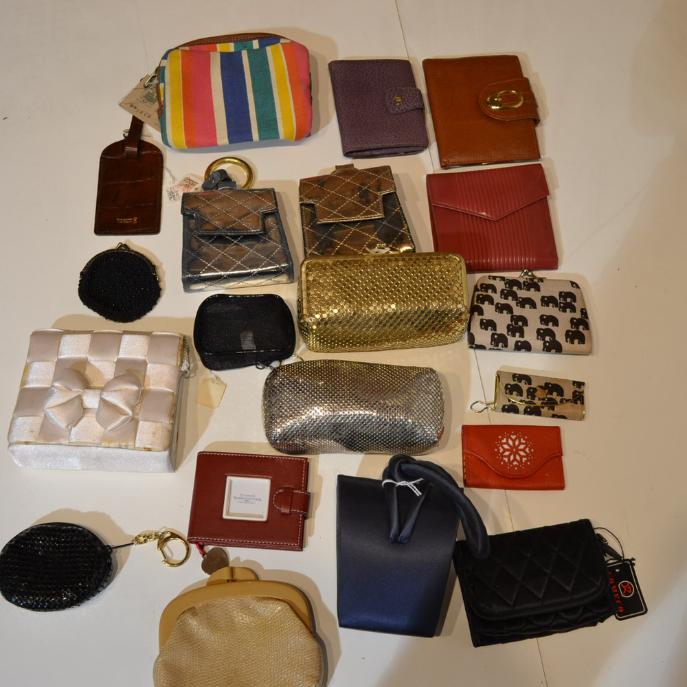 Wallets and Clutches Bundle (20) lot #4